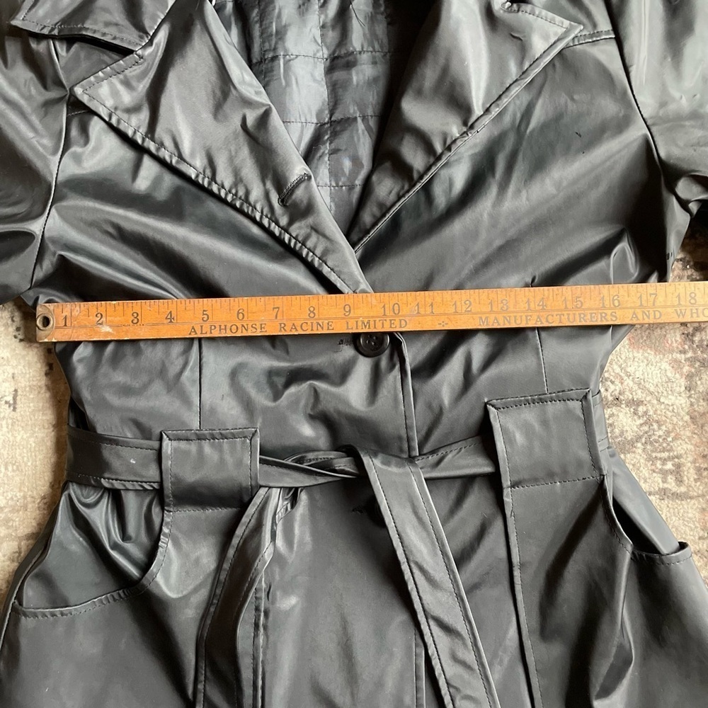 Vintage Y2K Black Belted Jacket - Picture 4 of 4